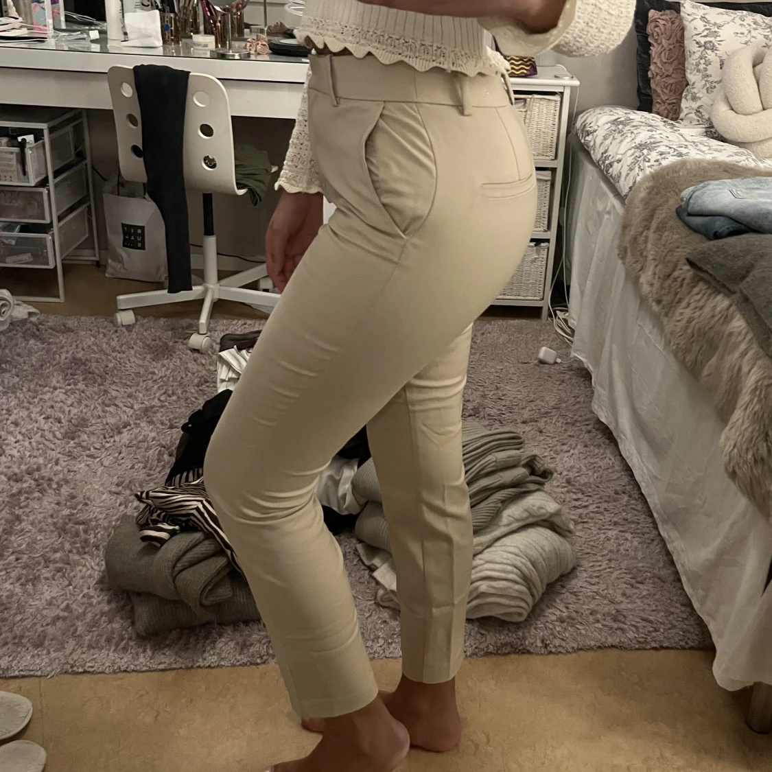 Beiga kostymbyxor  - 90