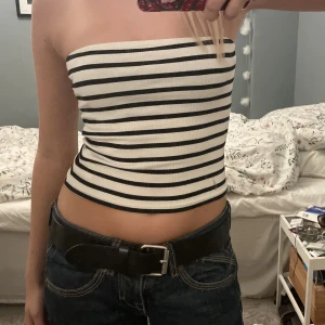 Bandau top - Jättefin bandeautopp från h&m!