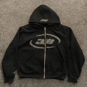 @311_UF - Instagram @311_uf 