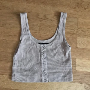 sommar topp  - fin sommar topp, storlek xs