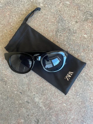 Solglasögon - Solglasögon aldrig använda