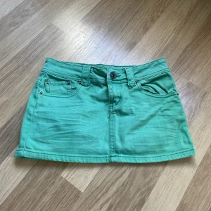 Kort kjol - En jätte fin kjol till sommaren i storlek xs