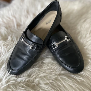 Loafers - Loafers i fint skick. Normala i storleken.