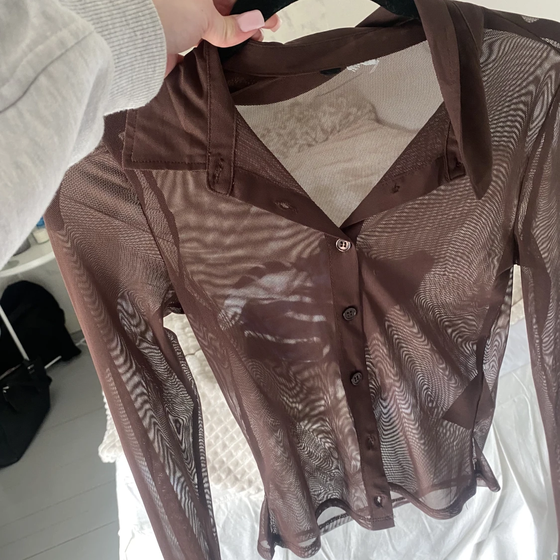 Genomskinlig långärmad tröja - 90