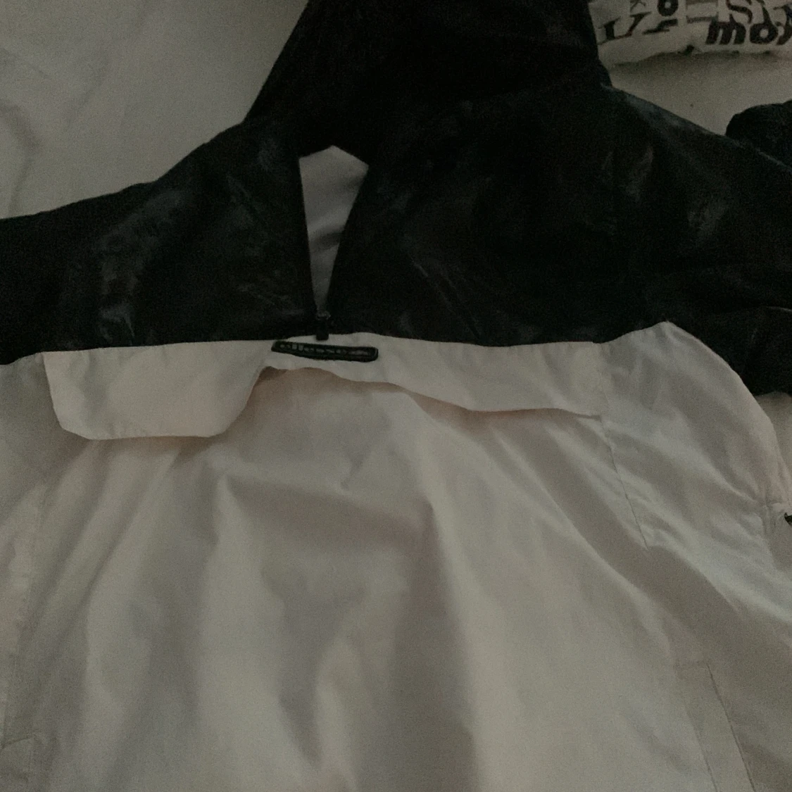 En ellesse jacka - 91