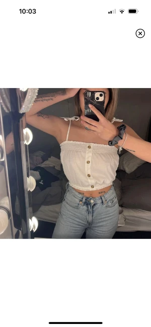 Topp - En söt oanvänd topp från h&m. Storlek Xs