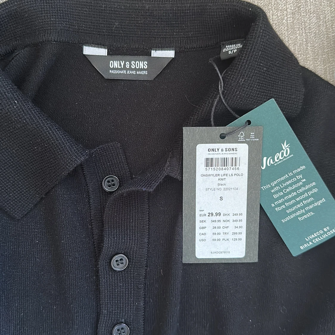 Svart merinoull pikétröja  - 91