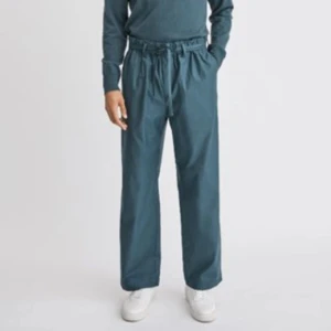 Filippa K augustine trousers - Oanvända byxor från Filippa k 