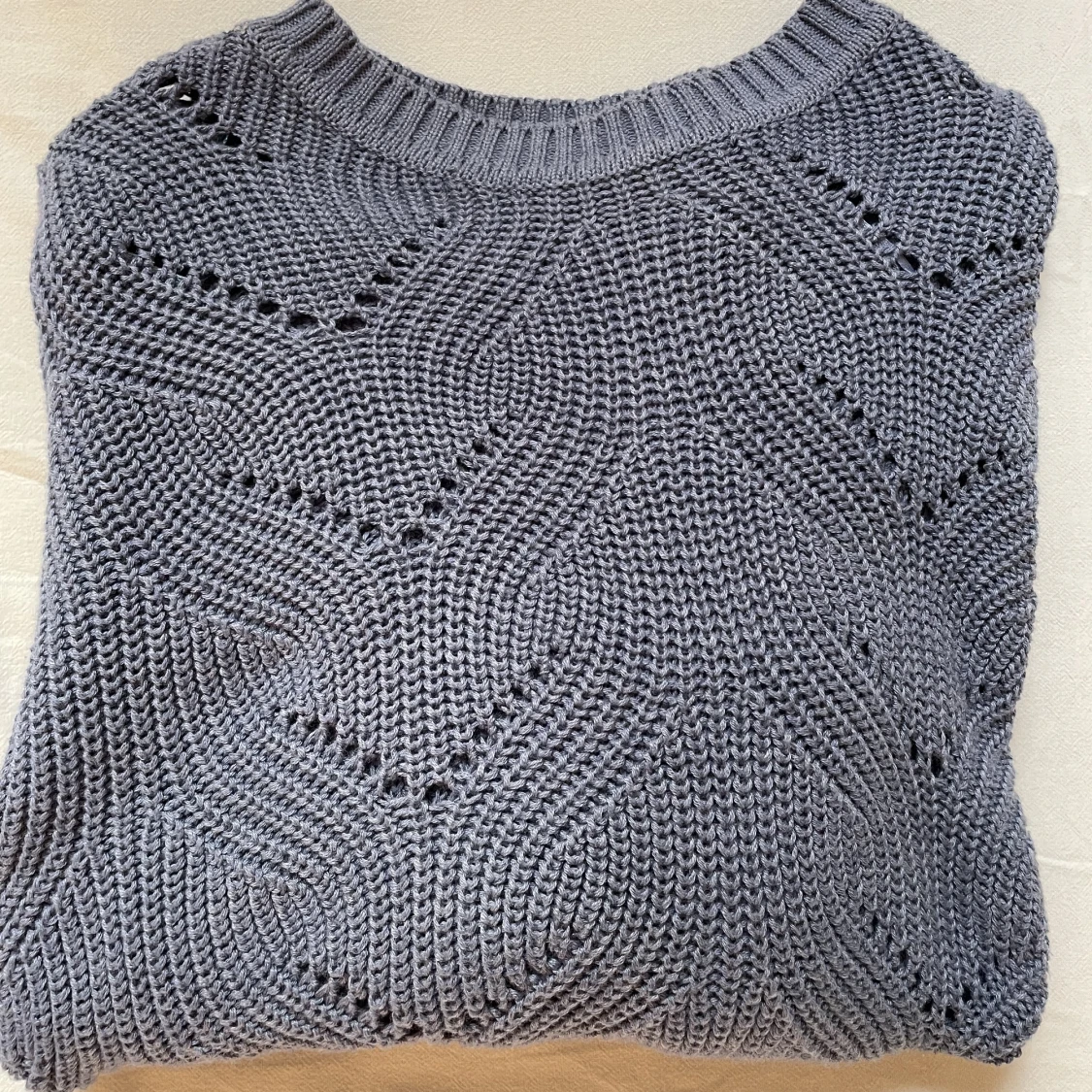 Stickad tröja