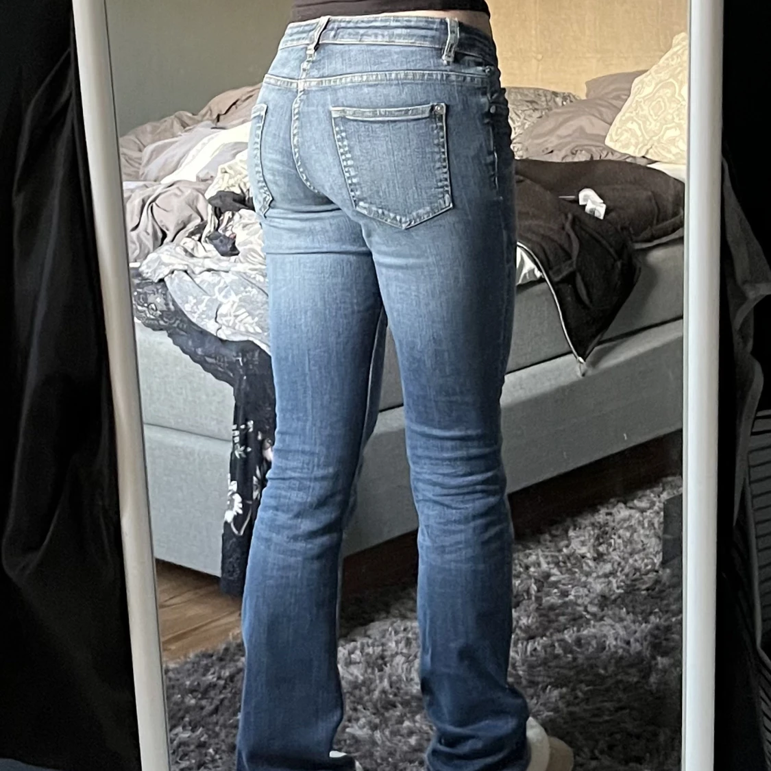 Lågmidjade jeans. - 90