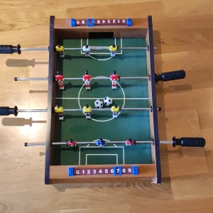 Fotbolls spel - Aldrig använt fotbollsspel. Två bollar ingår och till ett lågt pris av 300 kan denna bli din.⚽☀️🎮💥🔥💯