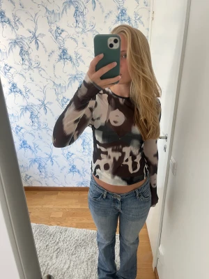 Mesh topp - Meshtröja från weekday i fint skick! 