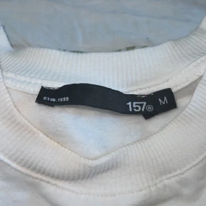 Stockholm stil  - helt ny använd 1 gång