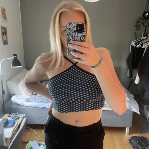 Zara topp - Fin zara topp i jättebra skick. Älskar mönstret. 🩷