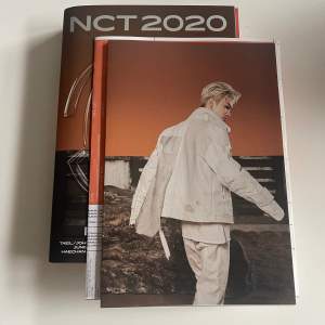 Jag säljer mitt Nct 2020 reconance pt 1 album, versionen future utan några inclusions. För proofs kolla min instagram @kep1er_tradesssss. 