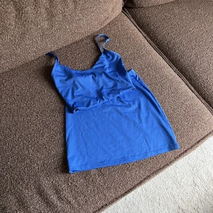 Djerf Avenue Tankini + Swim Skirt S - Aldrig använd, nytt utan tagg kvar // Nypris 1098 // Frakt tillkommer