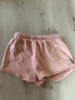 Shorts - Aldrig använda å bra skick 
