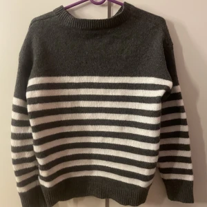 Stickad tröja - Från shein men bra material ändå