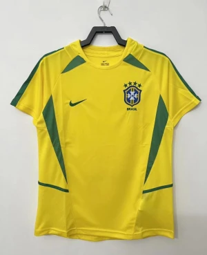 2002 RETRO BRAZIL TRÖJA - En brazil retro tröja från det året de vann VM🇧🇷   Fri frakt 🚚  +50kr för tryck👕
