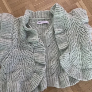 Grön bolero  - Jätte fin bolero 