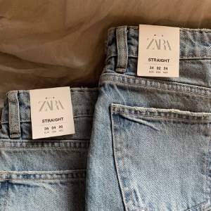 ljusblå straight jeans från zara i storlek 34 🫶aldrig använda med lappen kvar. pris kan diskuteras
