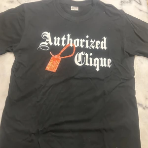 Excite t-shirt  - Helt ny och fräch t shirt från Excite använts två till tre gånger ( vädligt ny), kan mötas upp i Stockholm. 