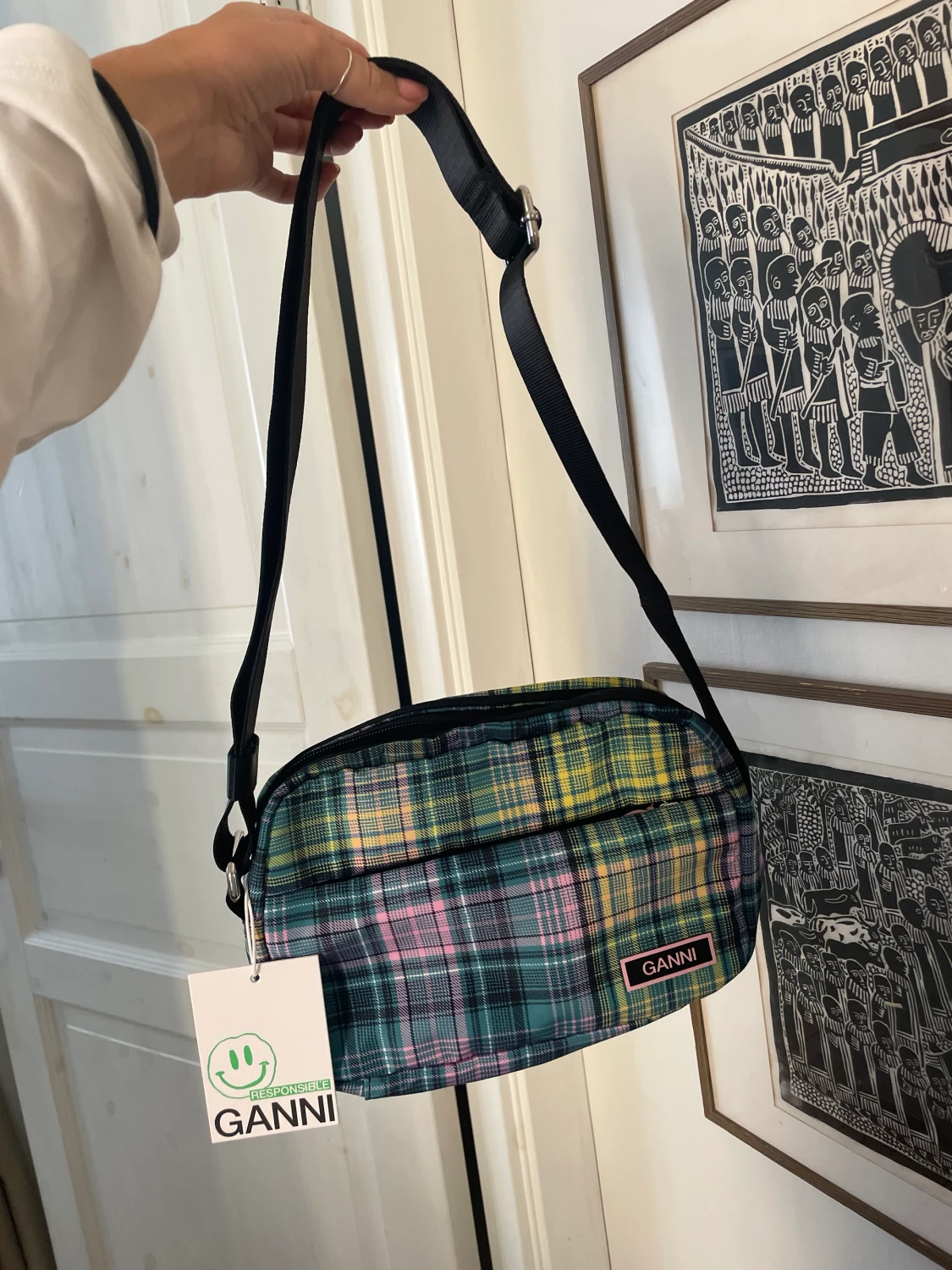 Helt nya ganni väska  - 90