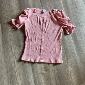 Rosa tröja ifrån lindex storlek 146/152