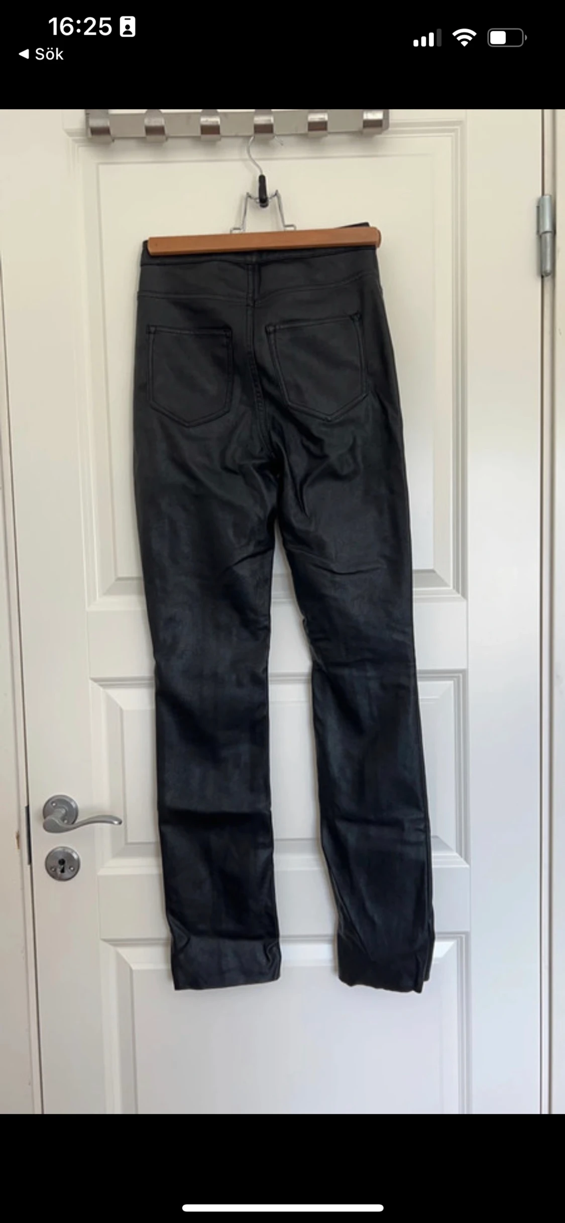 Svarta läderbyxor  - 90