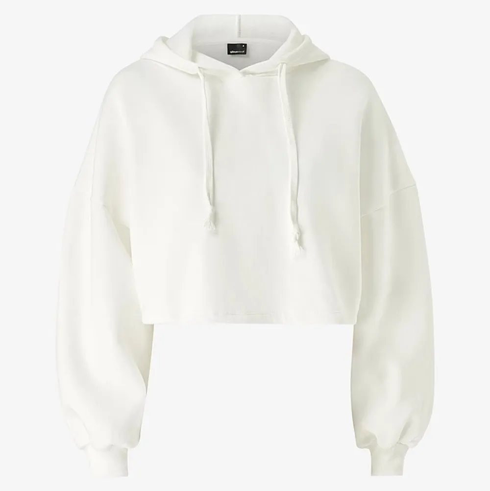 Super fin vit hoodie men tyvärr för liten för mig😔💖köpt på Gina tricot🥰. Tröjor & Koftor.