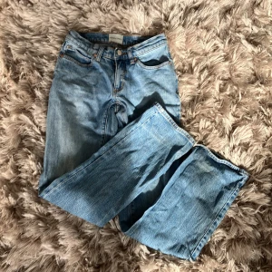 Lågmidjade Abrand jeans  - Jätte snygga men använder inte (ord pris) 1000kr 