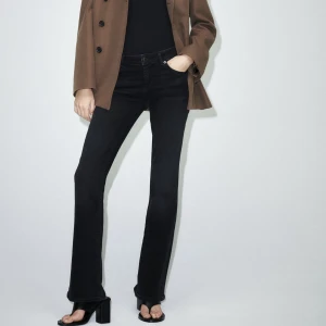 Zara jeans  - använt en gång 