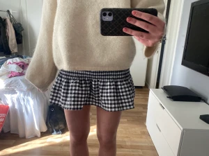 Rutig kjol - Jättesöt kjol från H&M som jag inte har användning av längre💗💗