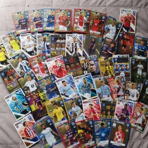 Fifa 365 fotbollskort  - 49 st fotbollskort Kom med prisförslag 