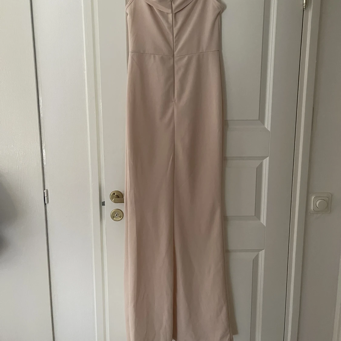 Balklänning / Festklänning 36-38  - 90