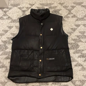 Canasta goose väst - Canada goose väst gammal version säljs ej längre