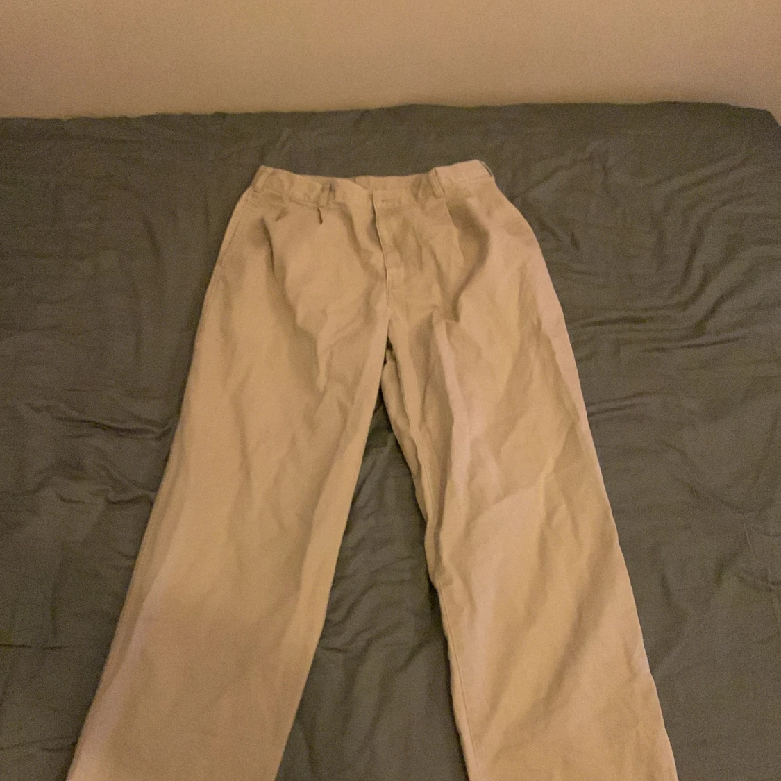 Vintage baggy chinos
