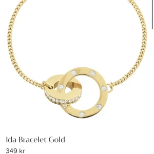 Edblad armband  - Säljer mitt edblad armband, Ida bracelet gold. Köpt för 349kr. Har används fåtal gånger och säljer pågrund av att de inte kommer till användning. Men hade velat byta det mot samma armband fast i mini version. 