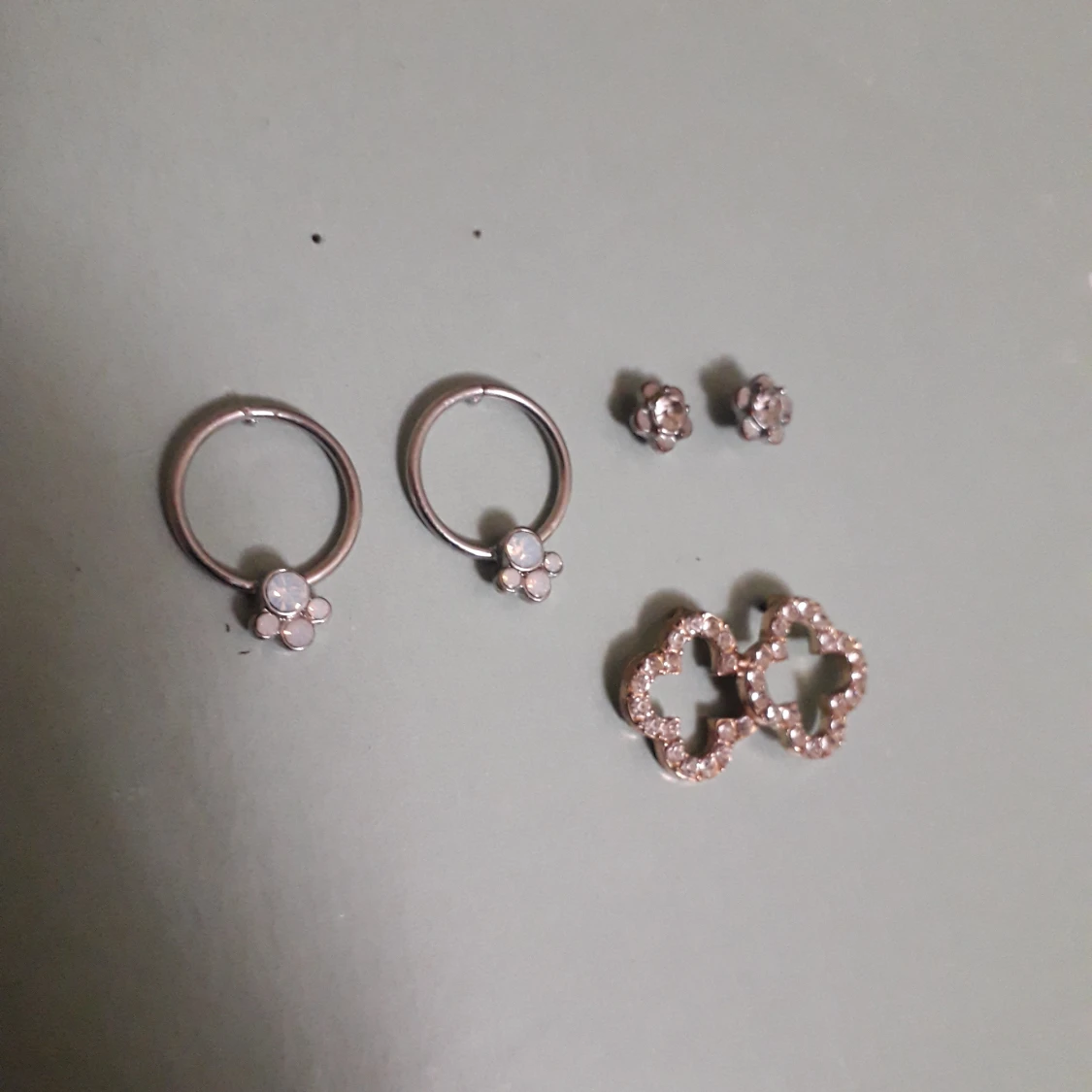 Våriga örhängen - 90