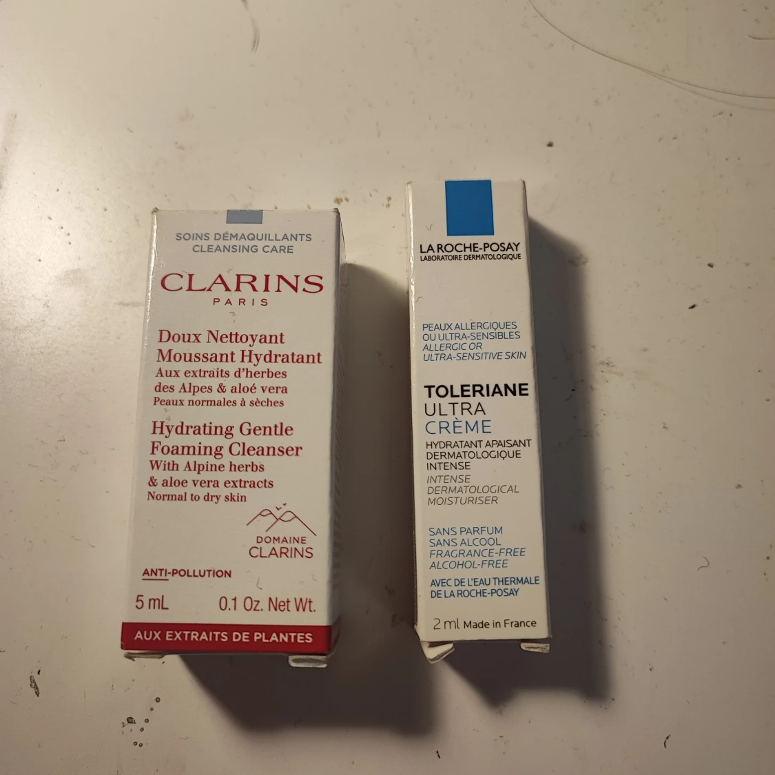 La Roche posay+Clarins paris