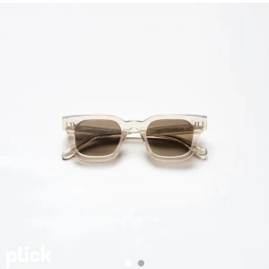 04 chimis  - INTRESSEKOLL!! Intressekoll på mina chimis, dem är i väldigt bra skick då jag knappt använt dem och köpte dem i våras. Kartong med följs. Hör av er om ni är intresserade eller har frågor. Skit najs nu till sommaren ❤️