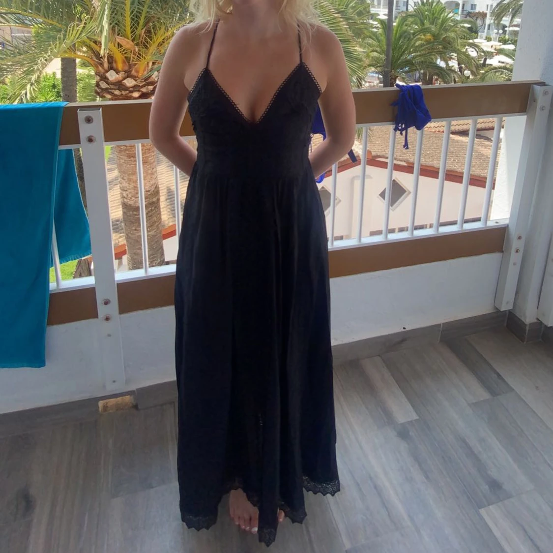 Svart sommrig klänning