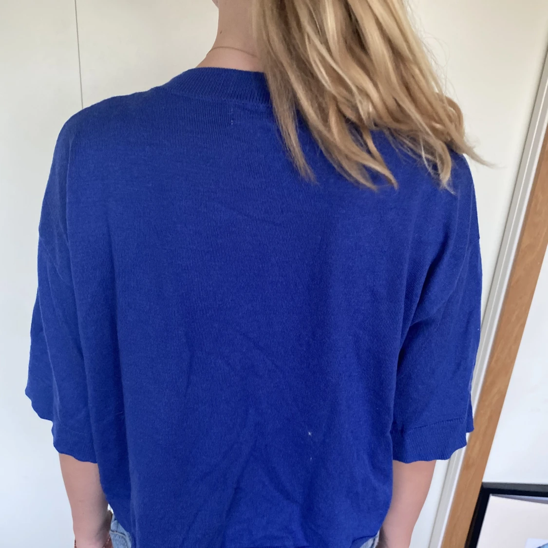 Finstickad t-shirt - 90