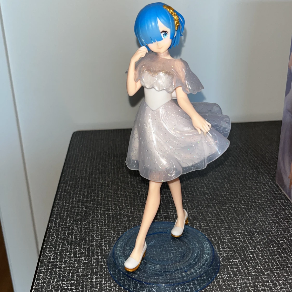 Rem figure  - 90