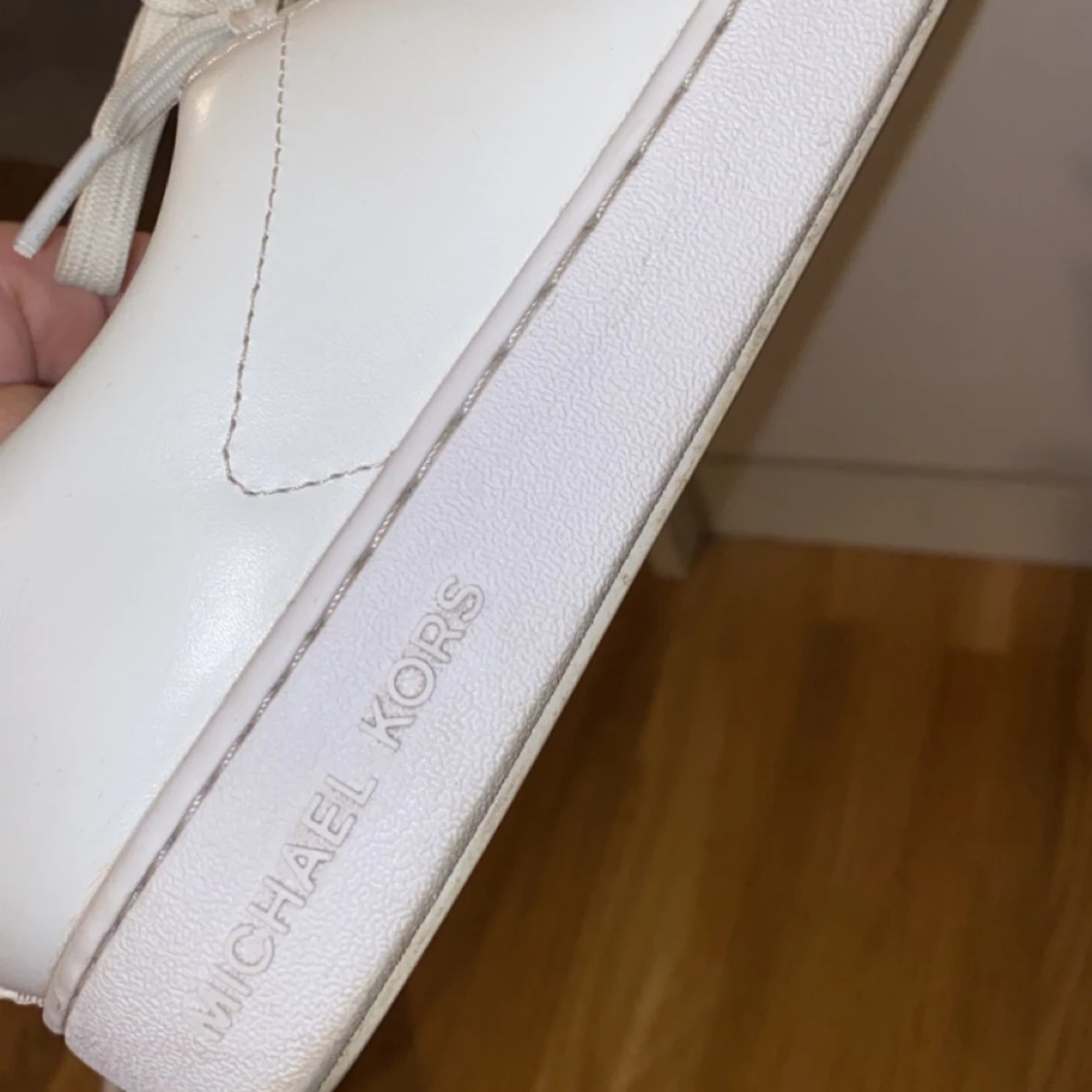 Michael kors låga sneakers - 91