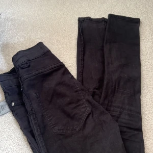 Jeans  - Molly jeans från Gina 