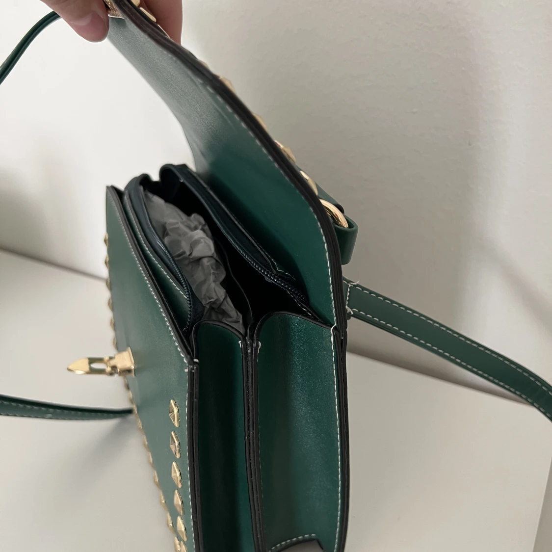 Grön väska  - 91