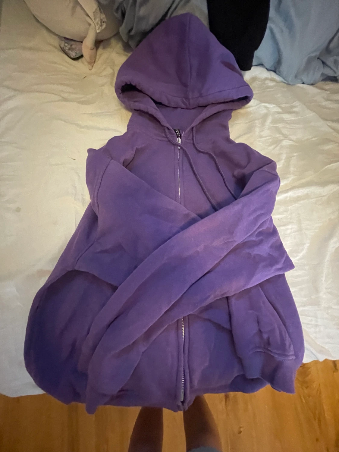 lila zip up hoodie❤️ - 90