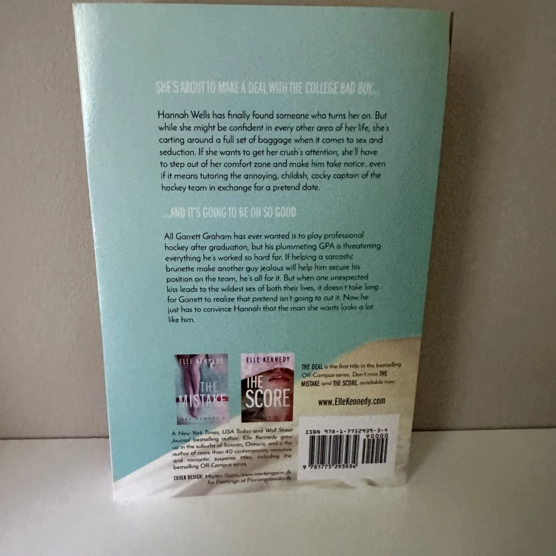 The Deal av Elle Kennedy  - 90