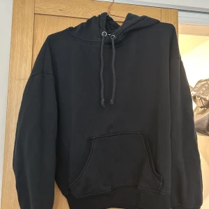 Bikbok hoodie - Fin bikbok hoodie ! Perfekt till hösten